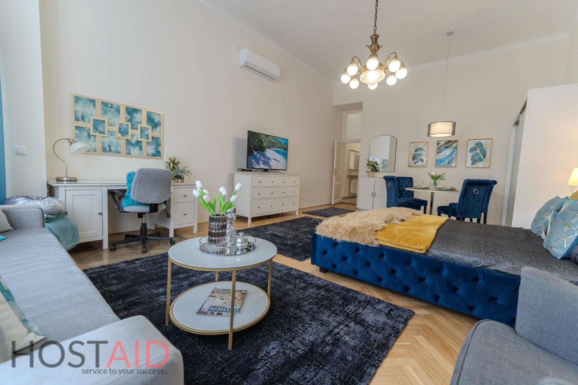 Blue Fountain Design - Hostaid Apartamento Budapest