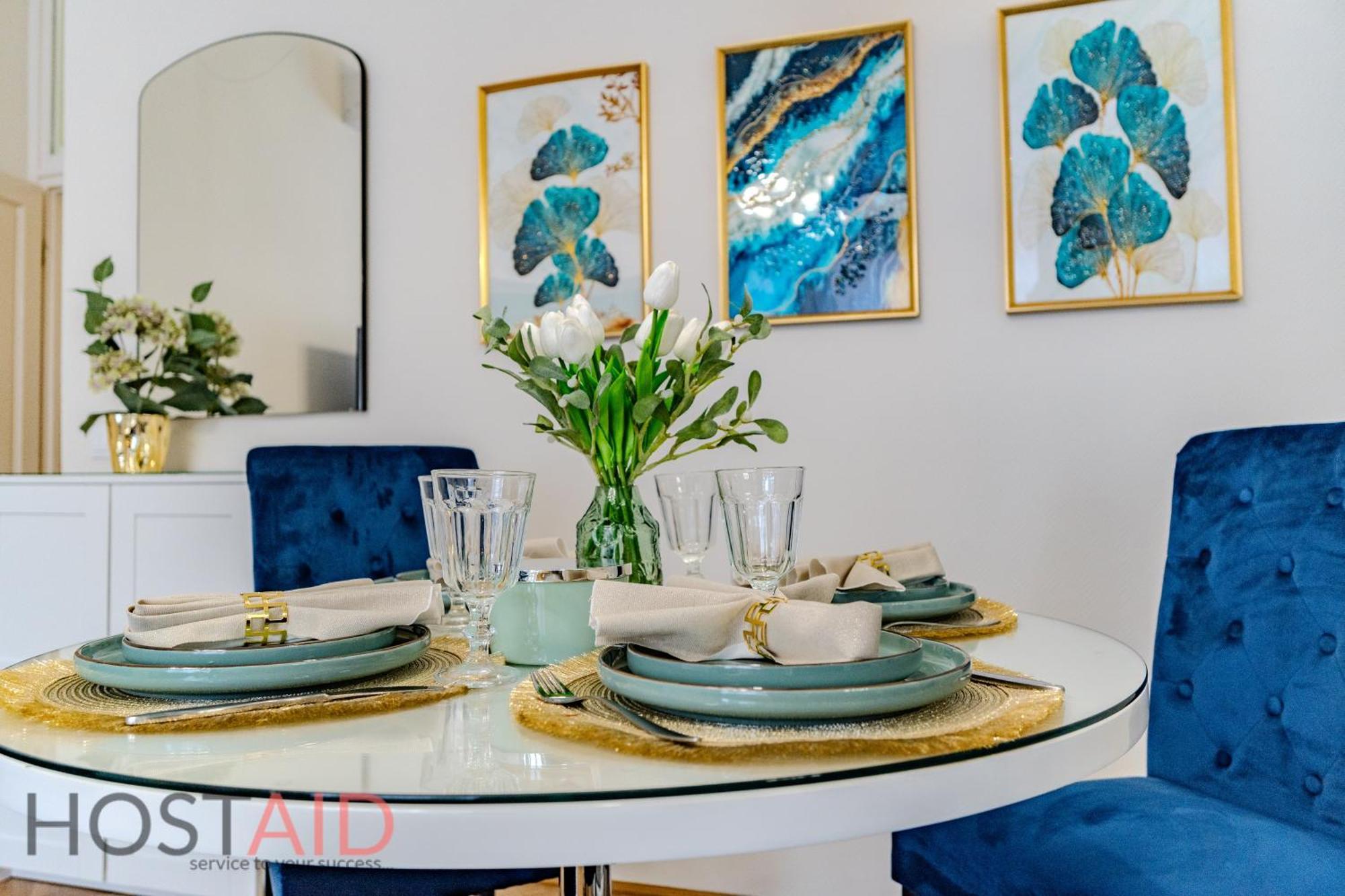 Blue Fountain Design - Hostaid Apartamento *